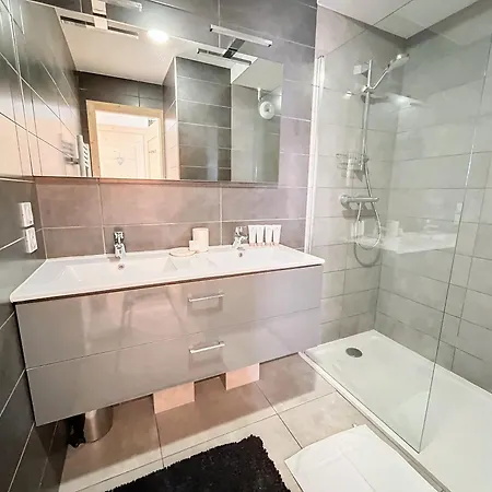 Ambre Blanche A106 - - Centre Village * Les Gets