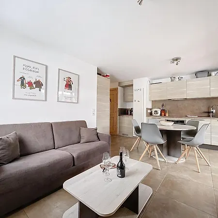 Ambre Blanche A106 - - Centre Village *